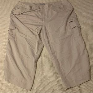 Caribbean Joe Woman capris Plus size